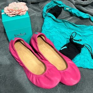 Tieks hot pink size 11